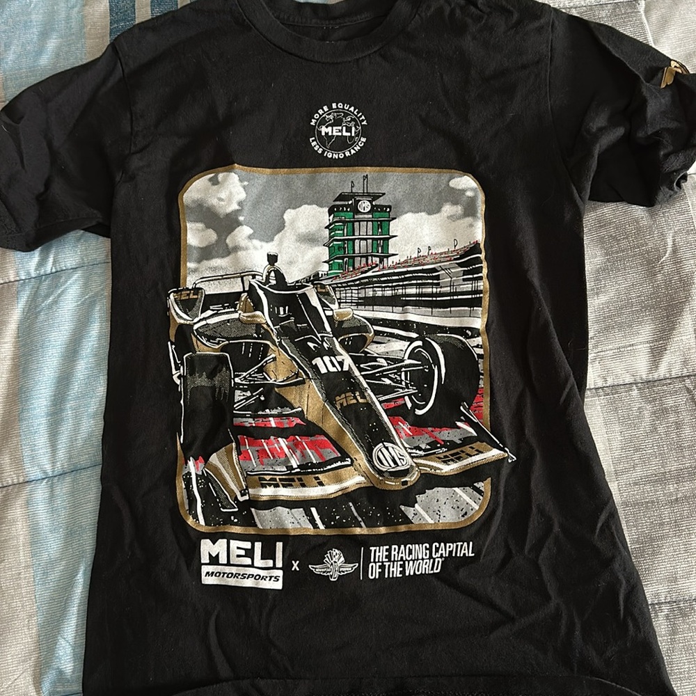 Indy 500 t-shirt. Accepting offers!